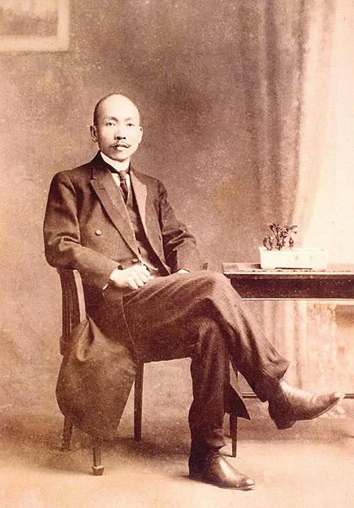「借問林獻堂」